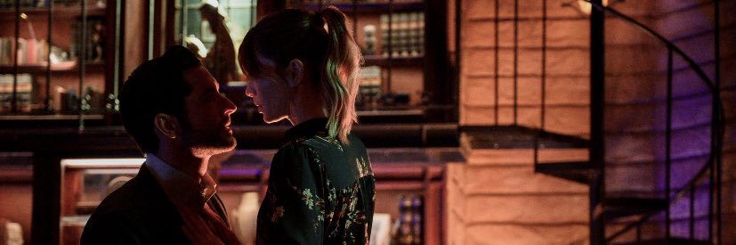 SarahSpdodson's profile banner image