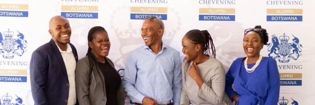 CheveningAlumniBW banner