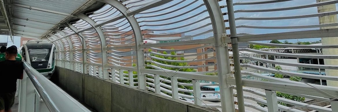 criança da chappel roan banner