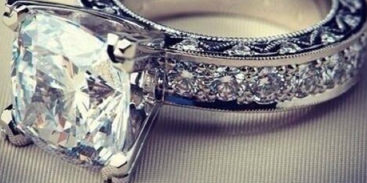 Aleciaa_Geerr's profile banner image