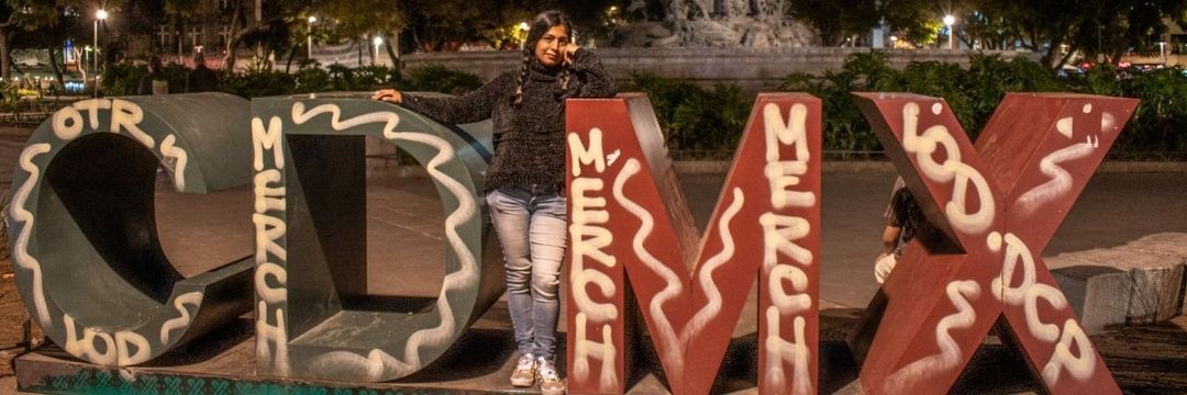 RESILIENTE, piel canela. banner