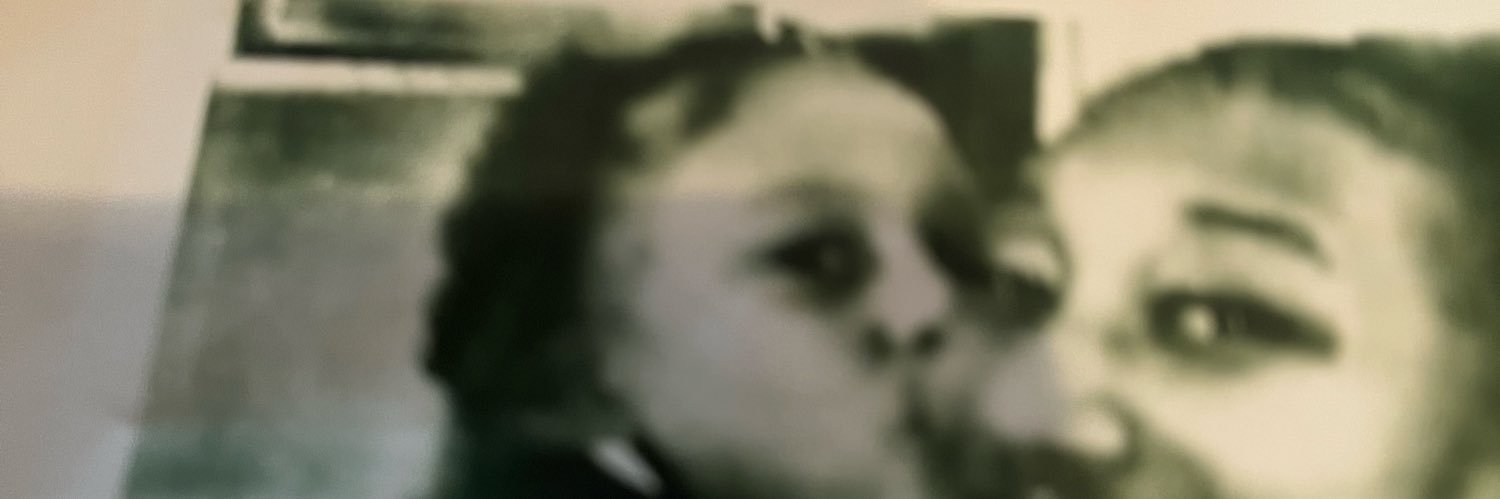 eboniimyniah's profile banner image