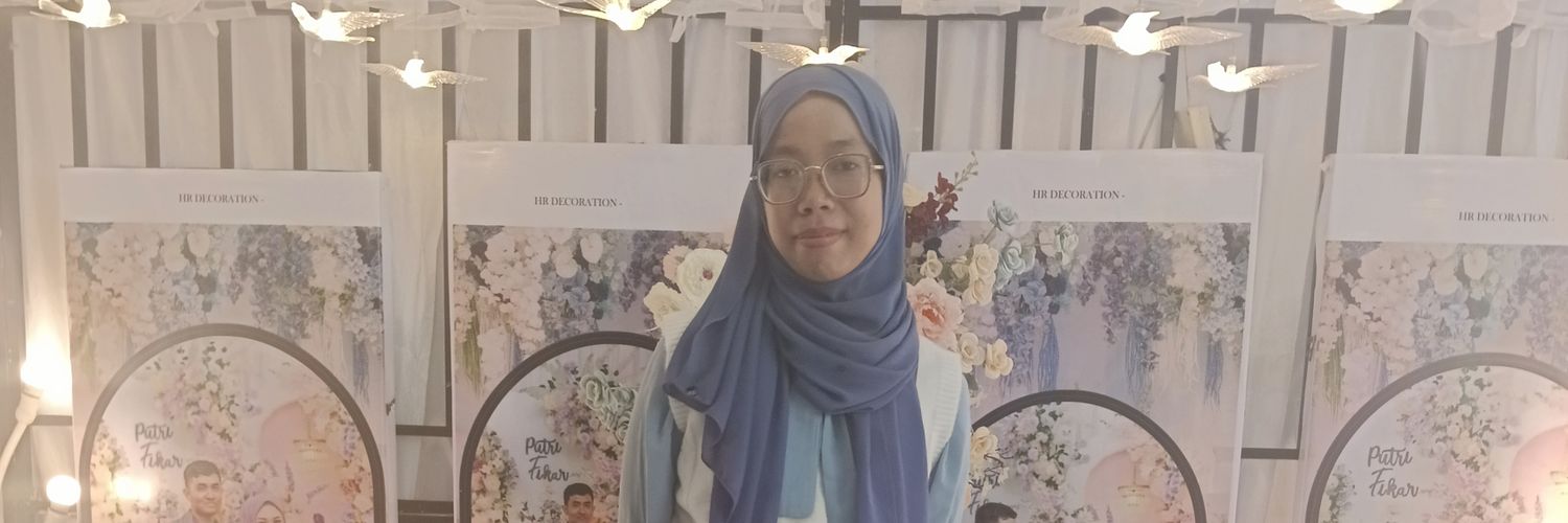 PuzSari's profile banner image