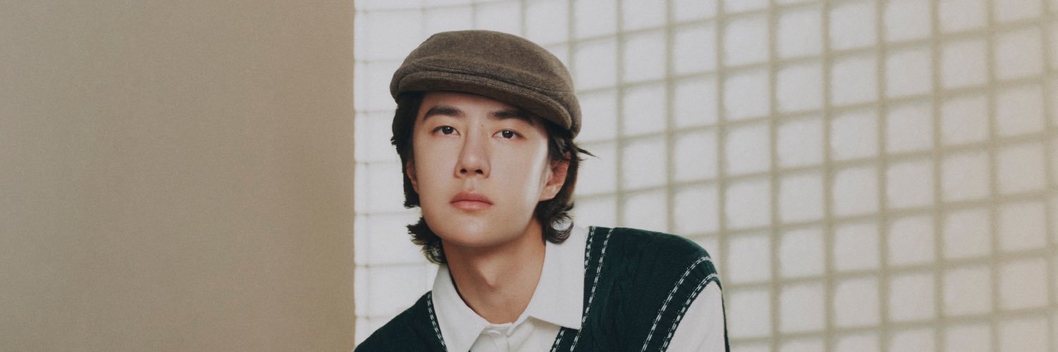 NewMoonV1's profile banner image