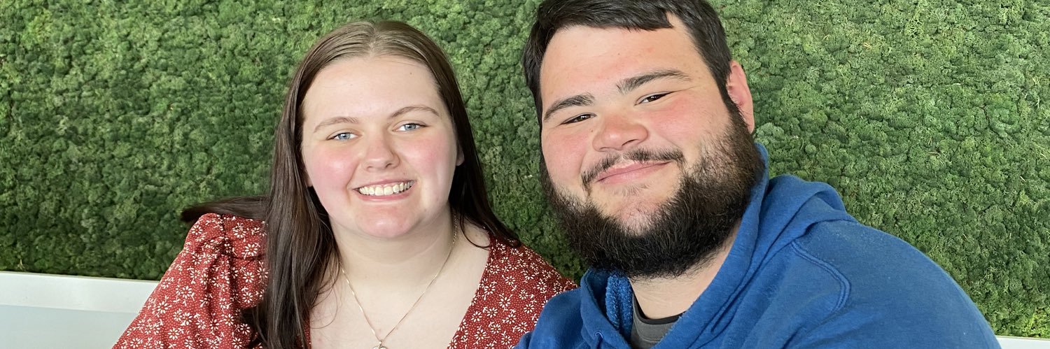 chelseyshofner's profile banner image