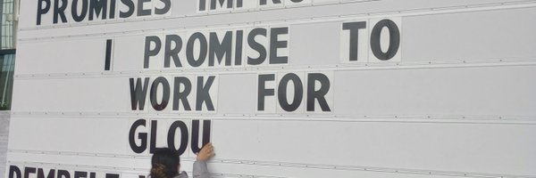 LynetteDakin Profile Banner