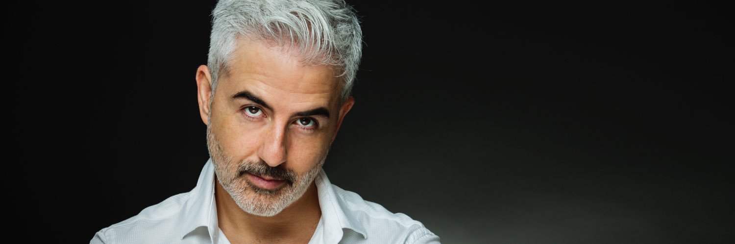 Roberto Correcher banner