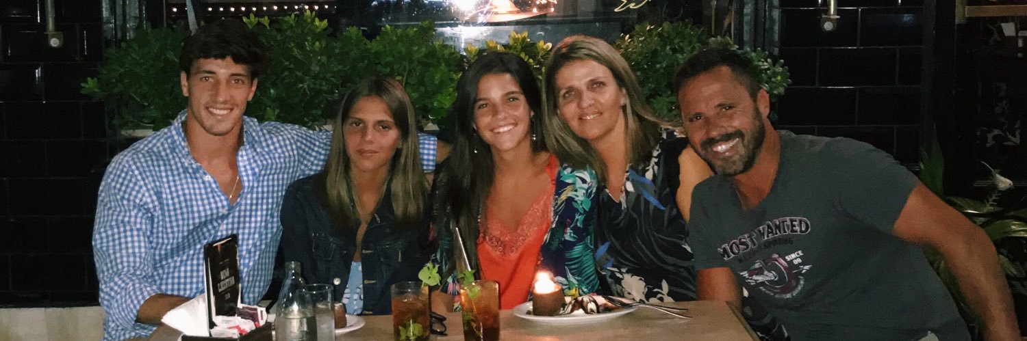 sofipaezallende's profile banner image