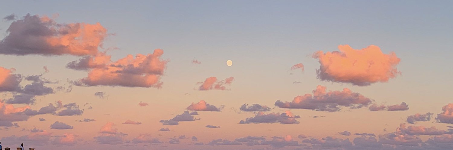 c0zzi's profile banner image