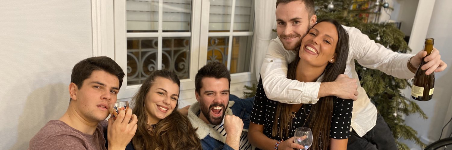 WedierV's profile banner image