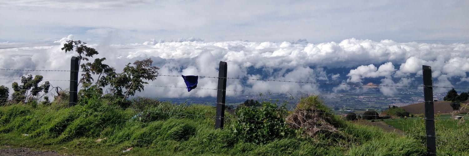 junivillegas's profile banner image