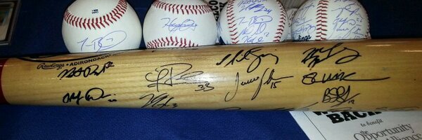 SignedCards Profile Banner