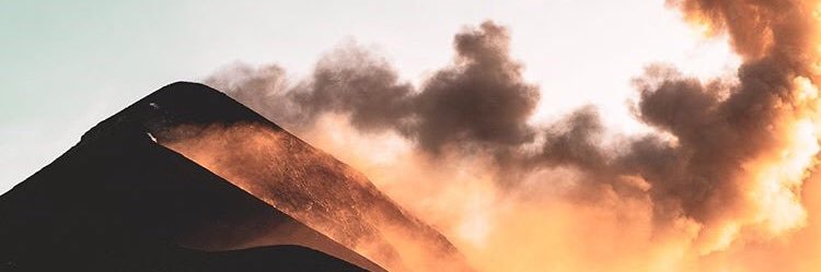 Pilonn's profile banner image