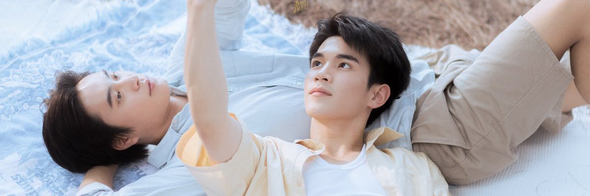 MiaEXOL10's profile banner image