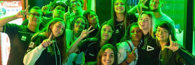 Arthur fã clube dedicado a Carol voltan, amo você banner