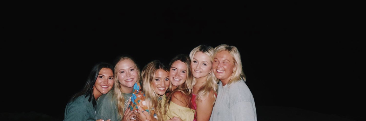 brooklynneason's profile banner image