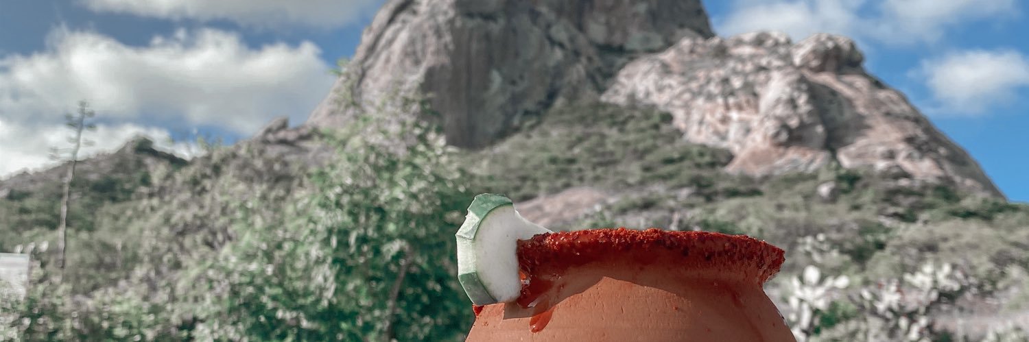 karlaleceb's profile banner image