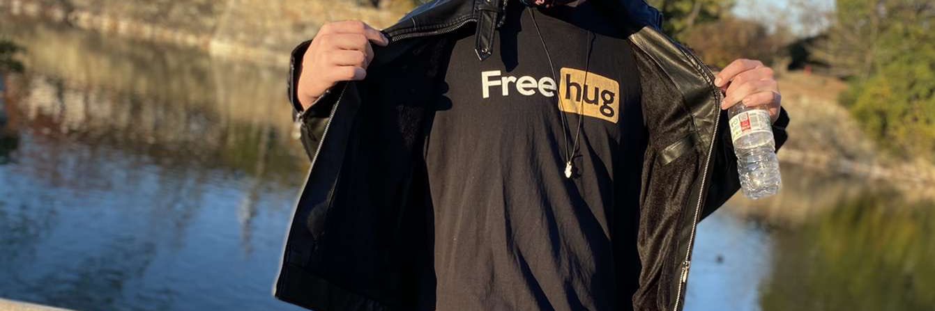 コナー・トゥーマー banner