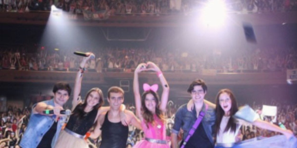 Eme15MexFans's profile banner image