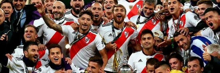 leanarar1's profile banner image