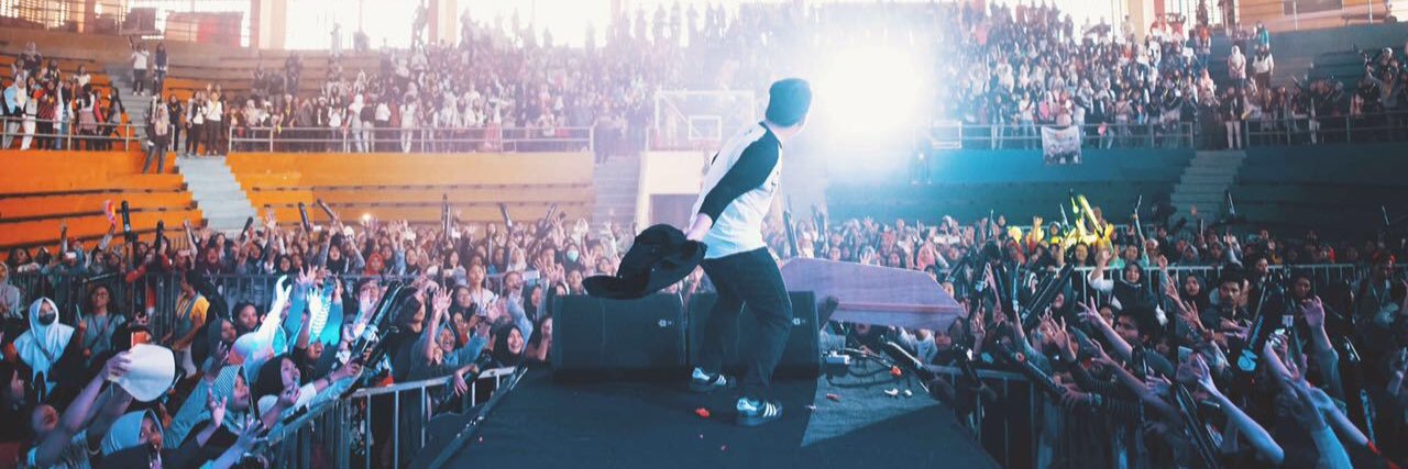 TeukuRyz's profile banner image