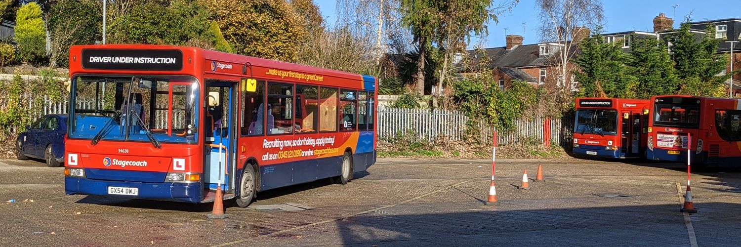 Emily Hornett ✈️ 🏳️‍⚧️ banner