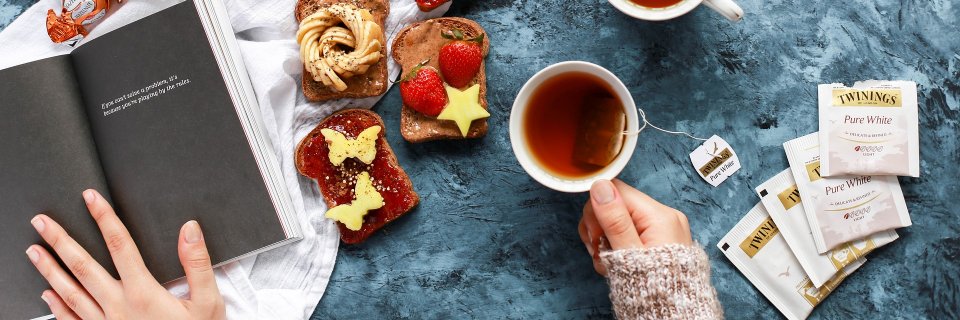 HireOurBlogger's profile banner image