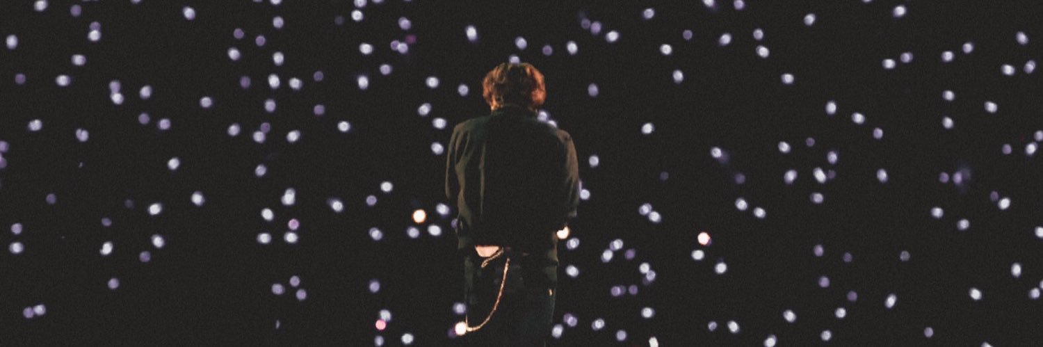 shesraqueI's profile banner image