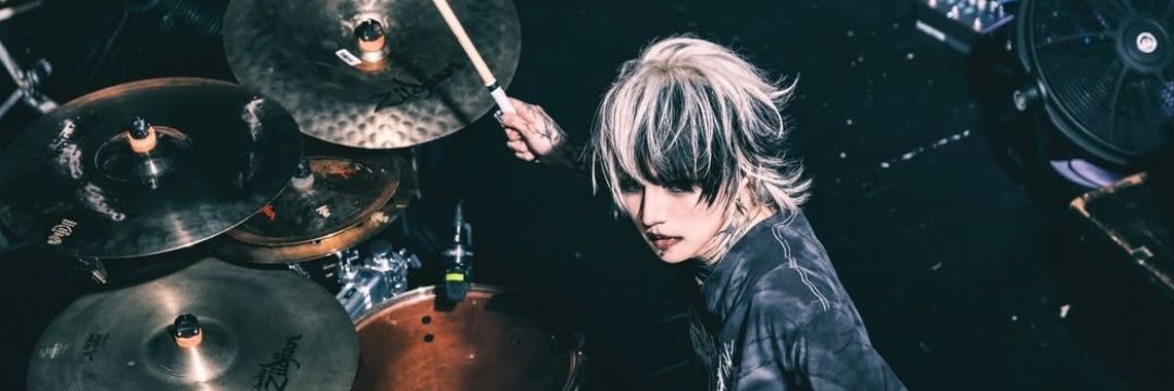 Levi ˚ ✶ ⋆ banner