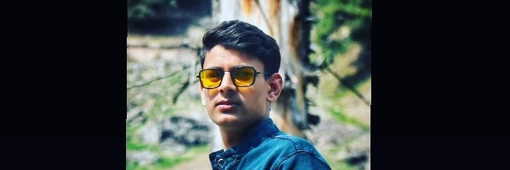Rahil_nusrat's profile banner image