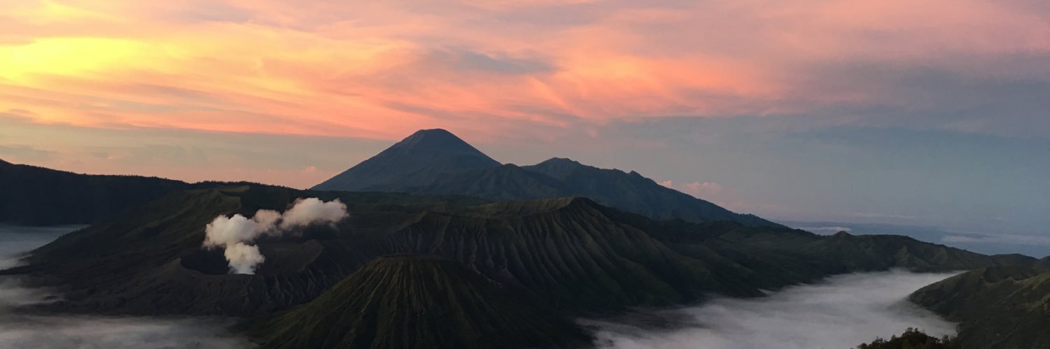apermataw's profile banner image