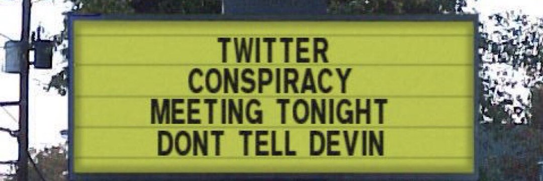 Devin Nunes' 30-50 Feral Hogs 🇺🇦 banner