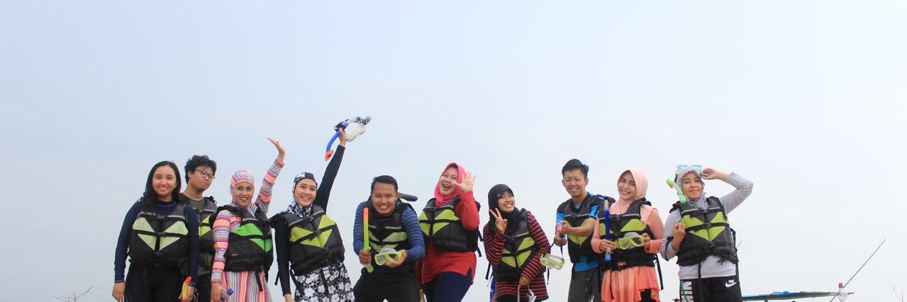 putriylestari's profile banner image