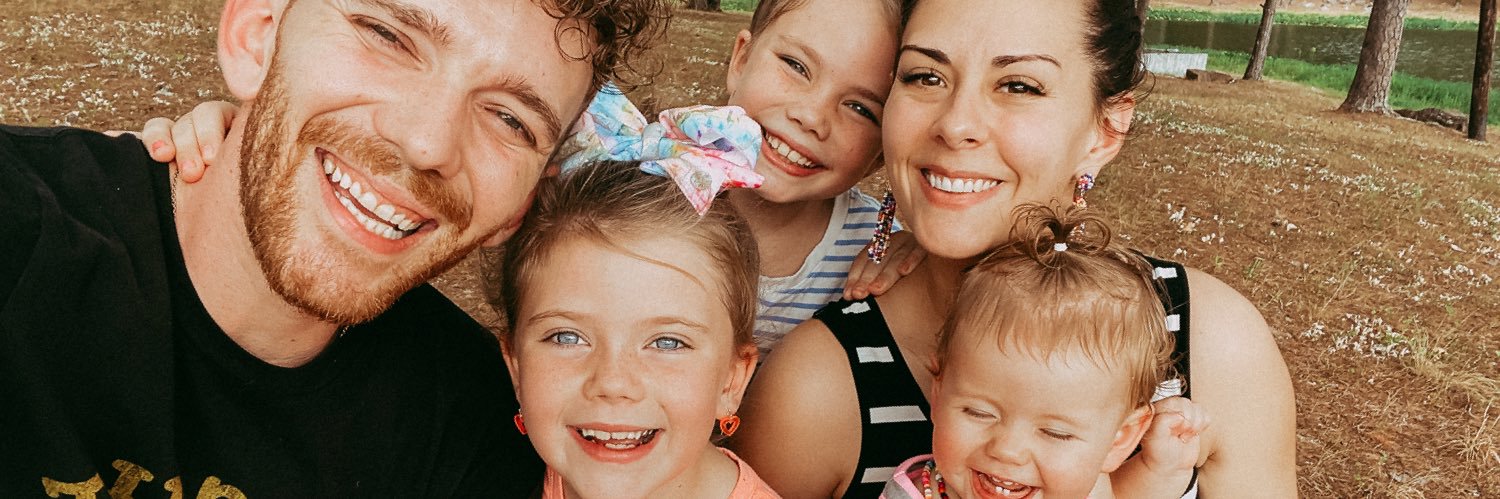 thedrewweeks's profile banner image