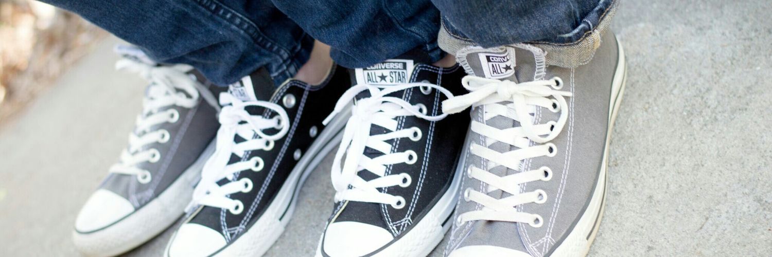 rbird_tweets's profile banner image