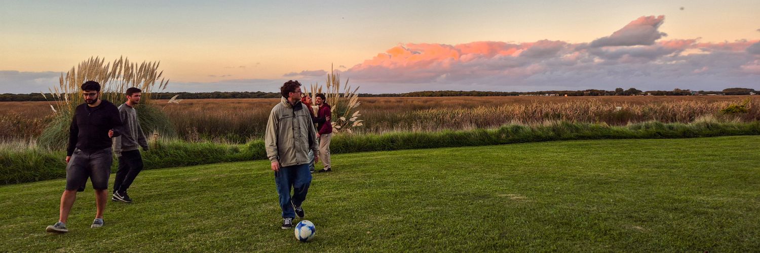paukunze's profile banner image