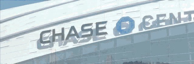 TWIN 🦈 banner