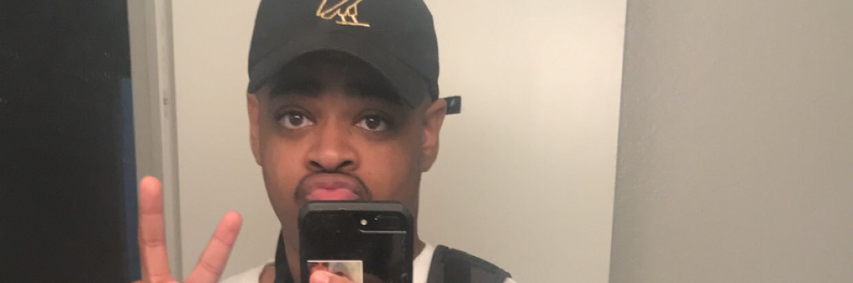 Re55ieAnderson's profile banner image