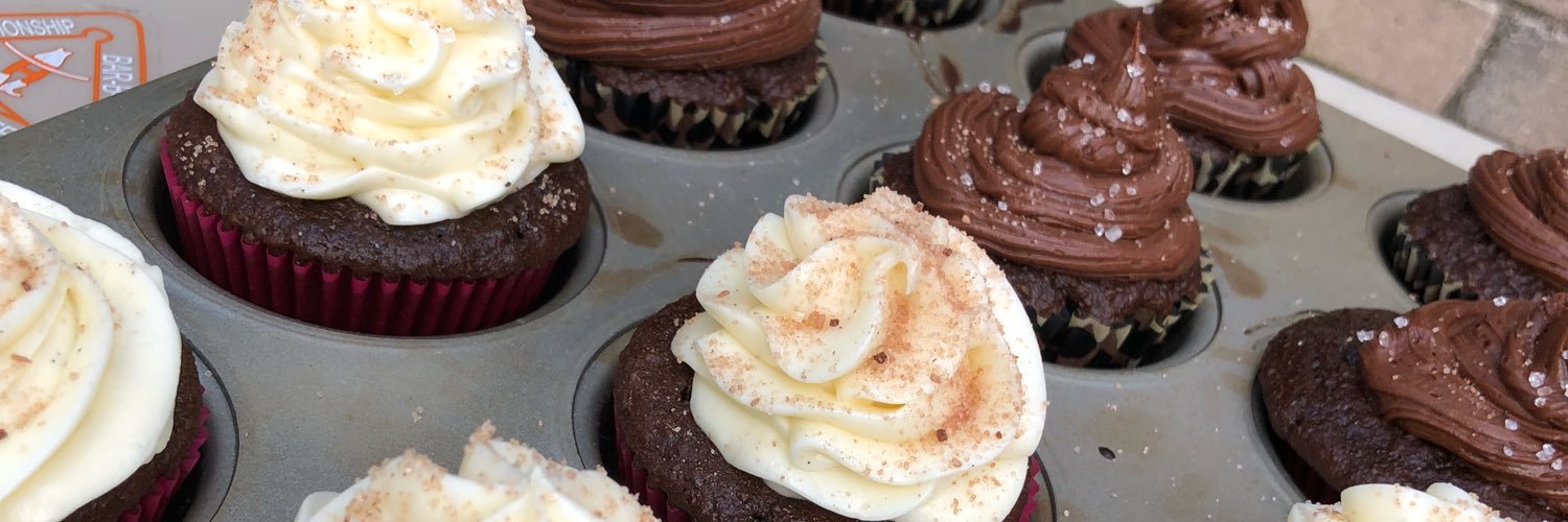 Chicks That Smoke banner