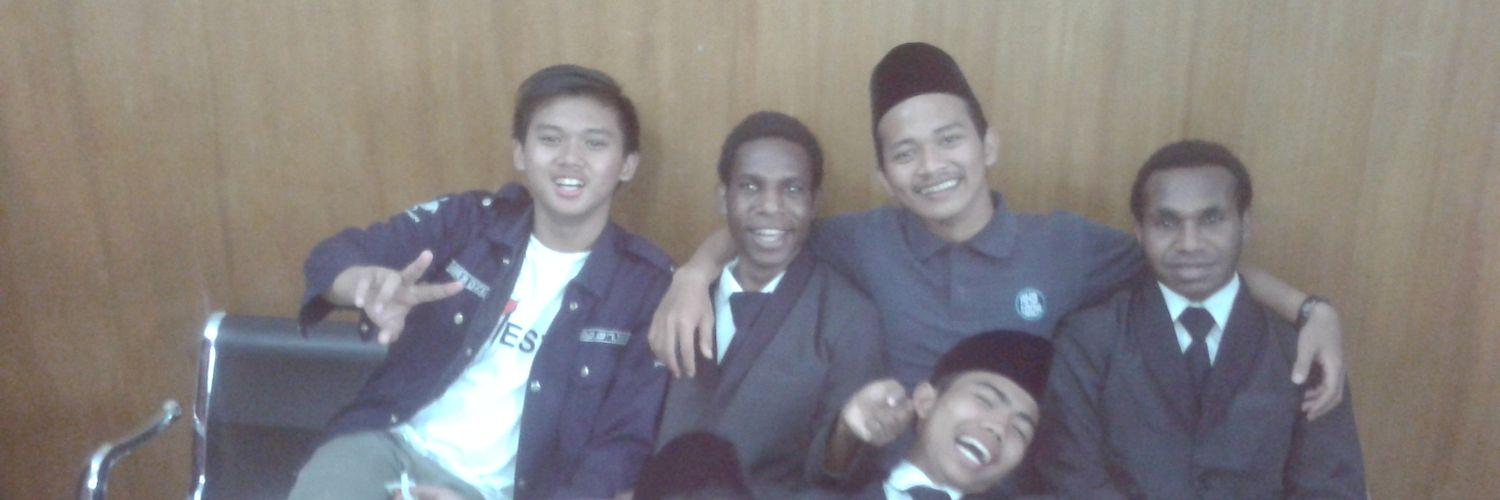 Umar Abdul Azis banner