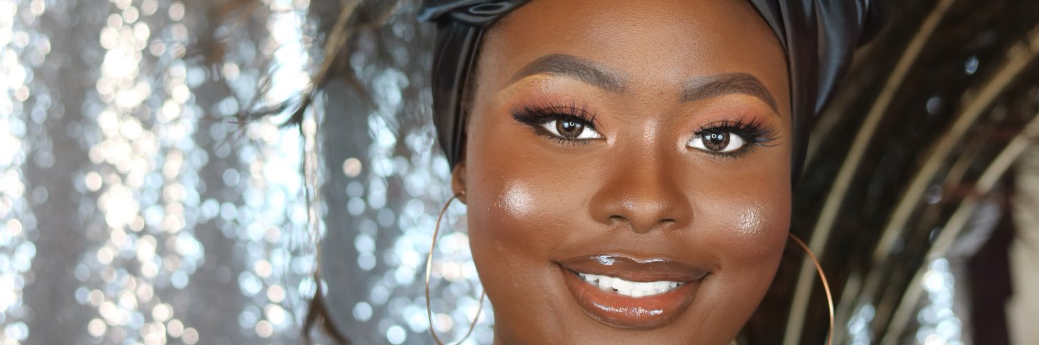Artistrybyzee's profile banner image
