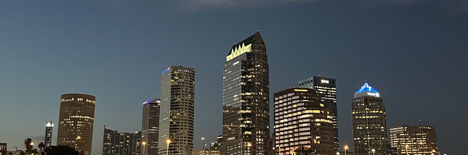erinnfink's profile banner image