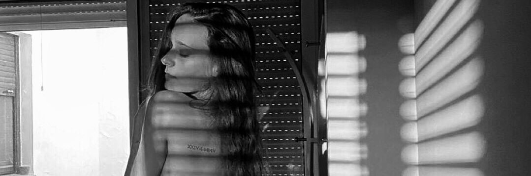 sandrabecher293's profile banner image