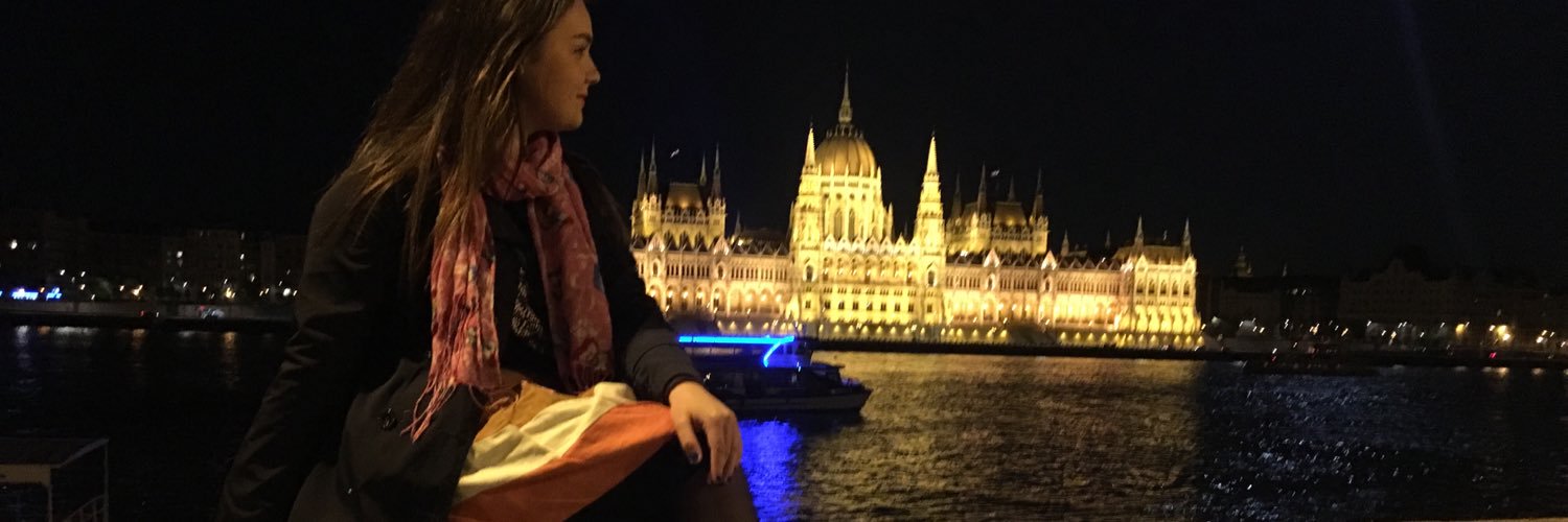 yanuska161's profile banner image