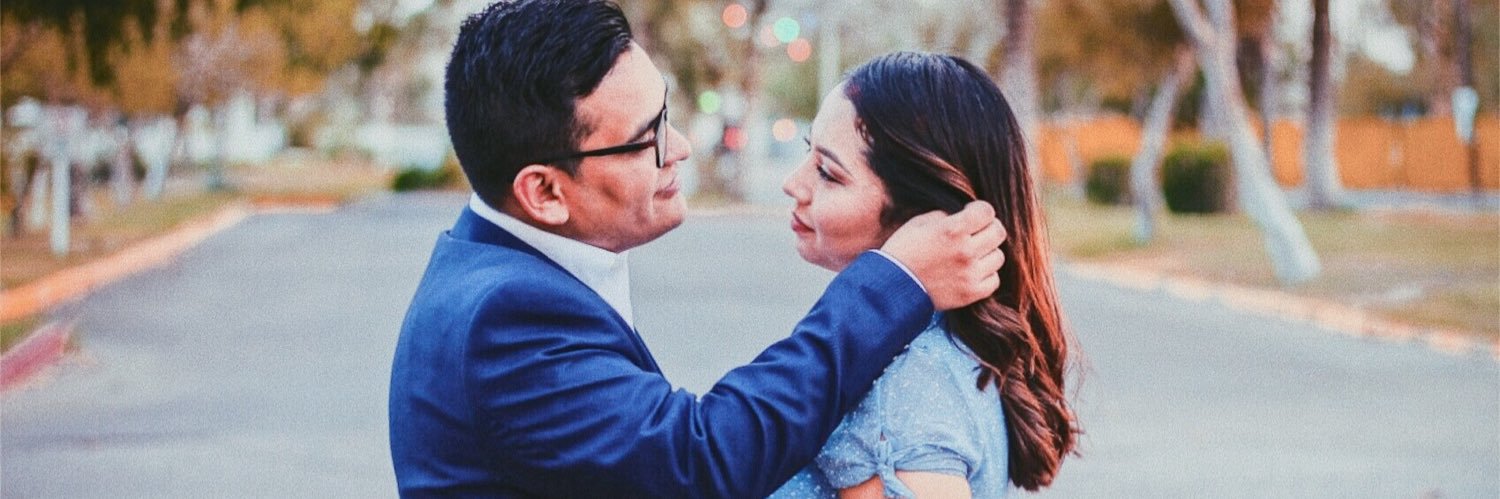 DeniCarrizales's profile banner image