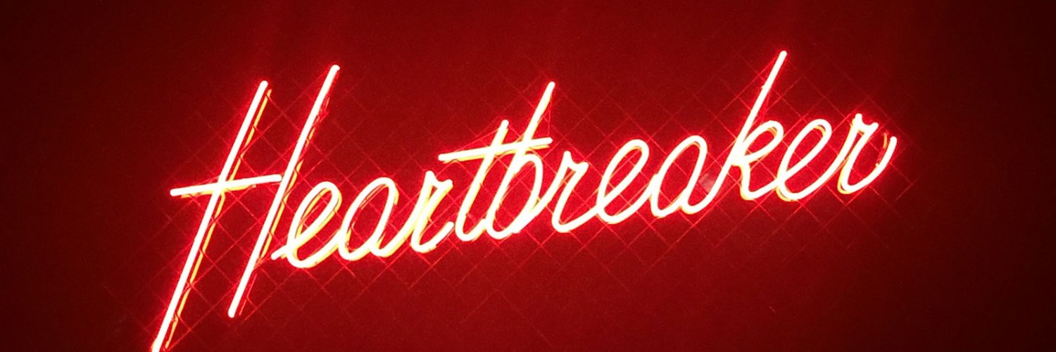 Bunny TeTe 🐰🐻 banner