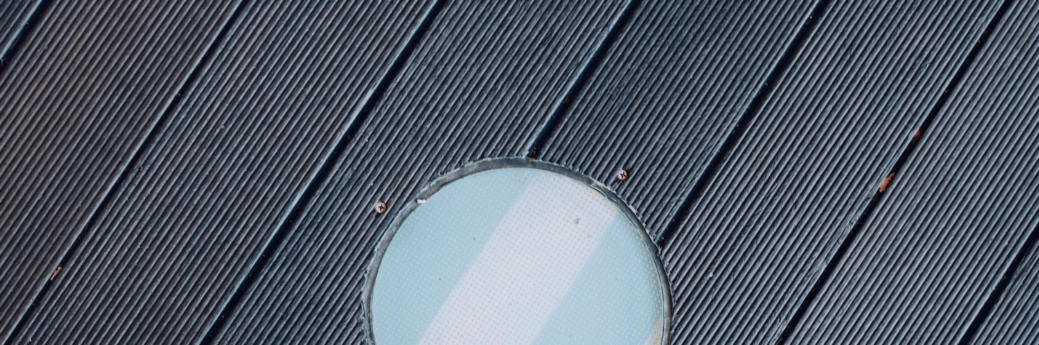 ∋ ⊃ッヵ banner