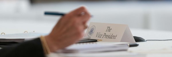 archivekamala Profile Banner