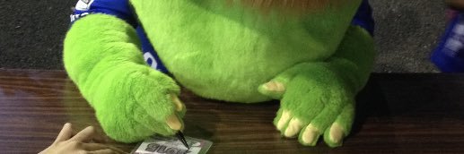 thmpmq's profile banner image