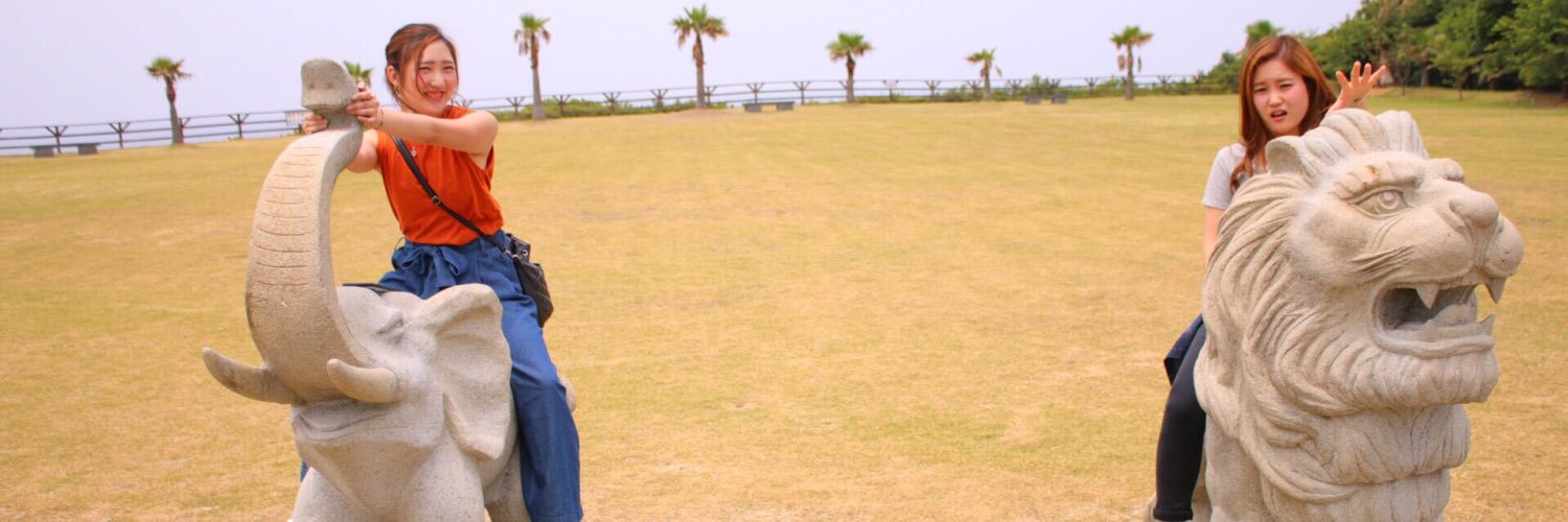 mqukkq's profile banner image
